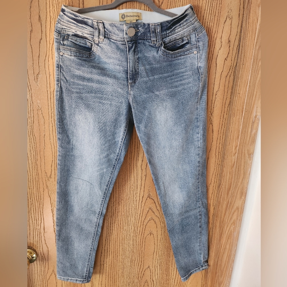 Nwot democracy ab technology size 10 skinny jeans